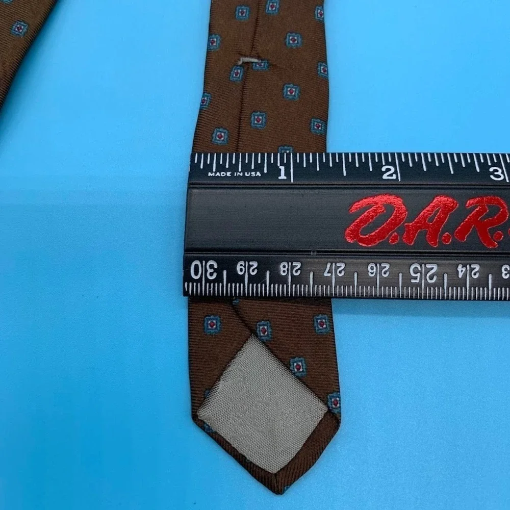 Christian Dior Tie‎ Mens Silk Geometric Pattern Woven Made USA Italy Necktie